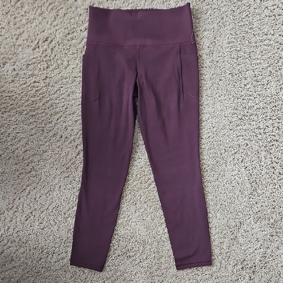 Athleta Salutation Stash 7/8 Tight - Picture 3 of 7